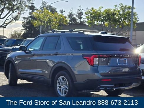 New 2026 Ford Explorer Active w/ Active Comfort Package image 4
