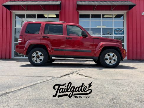 Used 2008 Jeep Liberty Sport w/ Popular Equipment Group AWD/4WD image 1