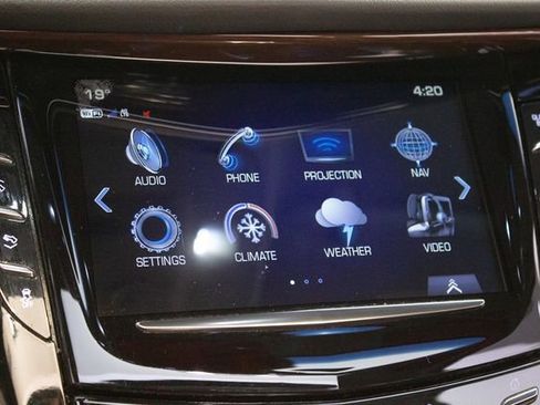 Used 2018 Cadillac Escalade Luxury image 30