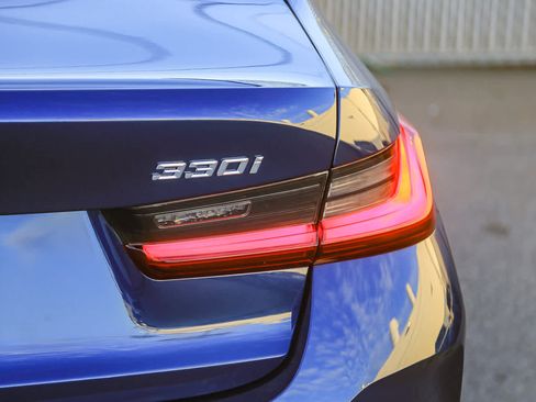 Certified 2023 BMW 330i 330i w/ Premium Package image 7
