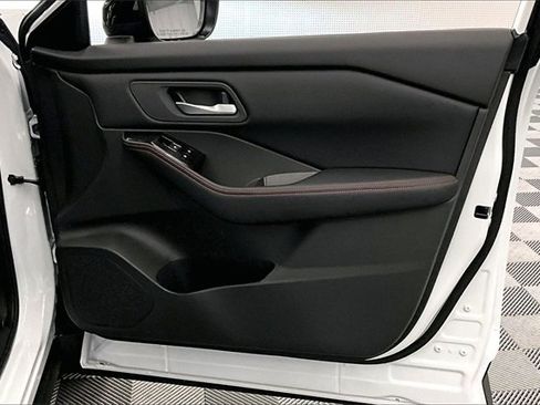 New 2026 Nissan Rogue Rock Creek image 32