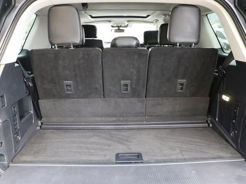 Used 2025 Ford Expedition Platinum image 14