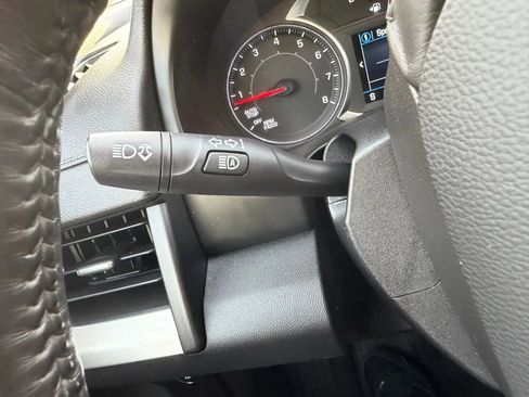 Used 2018 GMC Terrain Denali w/ Comfort Package image 16