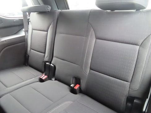 Used 2023 Chevrolet Tahoe LS AWD/4WD image 38