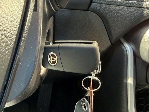 Used 2025 Toyota RAV4 LE FWD image 30