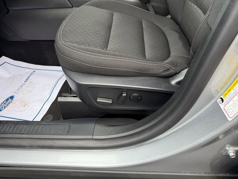 Used 2024 Ford Escape Active image 21