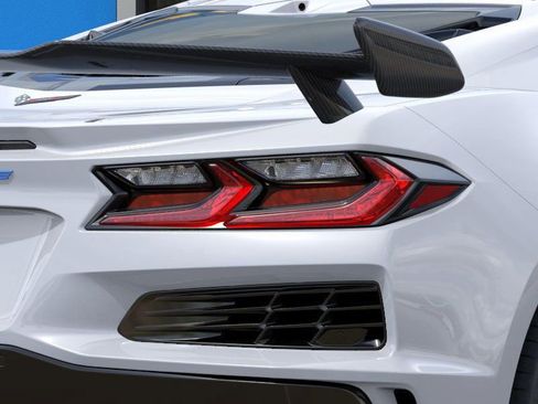 New 2026 Chevrolet Corvette Z06 w/ Stealth Interior Trim Package RWD image 17
