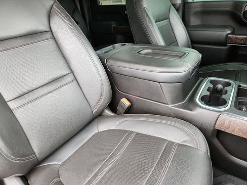 Used 2022 GMC Sierra 2500 Denali w/ Denali Ultimate Package AWD/4WD image 19