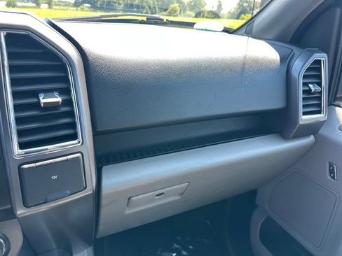 Used 2015 Ford F150 XLT w/ Equipment Group 301A Mid AWD/4WD image 23