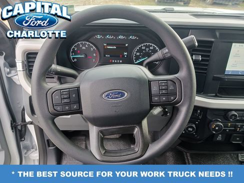 New 2026 Ford F250 XL w/ XL Chrome Package image 25