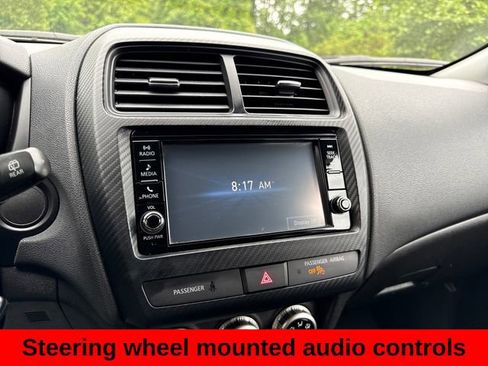 Used 2023 Mitsubishi Outlander Sport ES AWD/4WD image 16