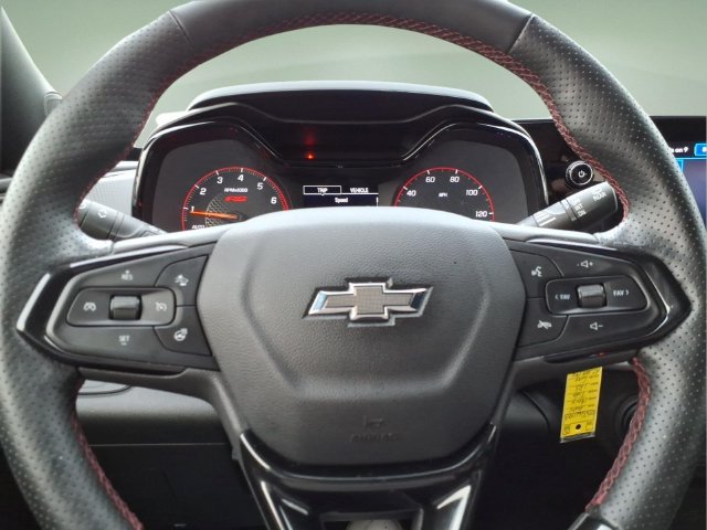 Used 2024 Chevrolet Trax RS FWD image 23