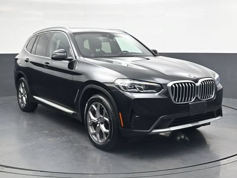 Used 2023 BMW X3 sDrive30i w/ Convenience Package RWD image 2