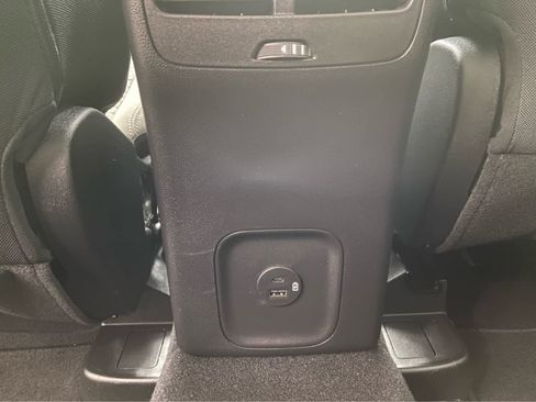 Used 2022 Ford Escape SE w/ Convenience Package image 19