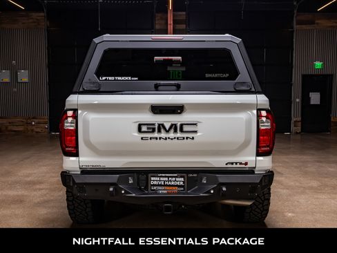 Used 2026 GMC Canyon AT4 w/ AT4 Premium Package AWD/4WD image 7
