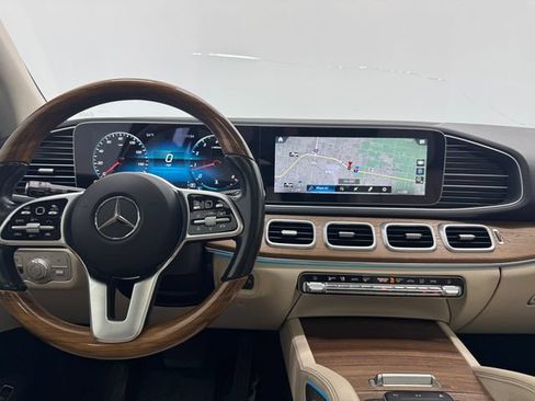 Used 2022 Mercedes-Benz GLE 350 image 3