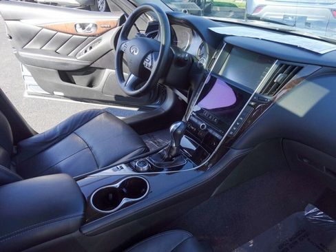 Used 2014 INFINITI Q50 Premium w/ Deluxe Touring Package image 15