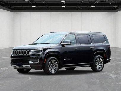 Certified 2024 Jeep Wagoneer Series II w/ Flexible Seating Group
