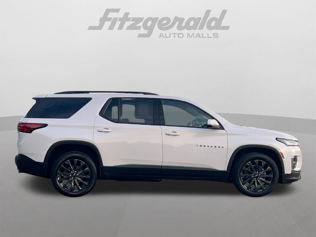 Used 2023 Chevrolet Traverse RS AWD/4WD image 13
