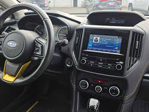 Used 2021 Subaru Crosstrek 2.5i Sport w/ Popular Package #2B AWD/4WD image 13