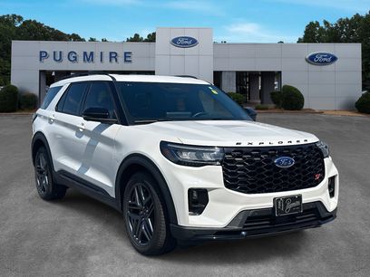 Used 2025 Ford Explorer ST