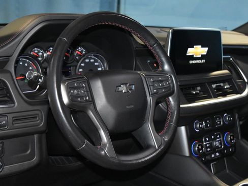 Used 2021 Chevrolet Tahoe RST w/ Luxury Package image 2