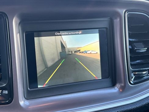 Used 2022 Dodge Challenger R/T image 27