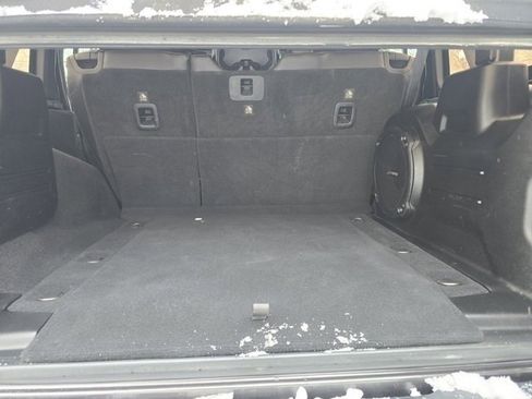 Used 2018 Jeep Wrangler Unlimited Sahara image 30