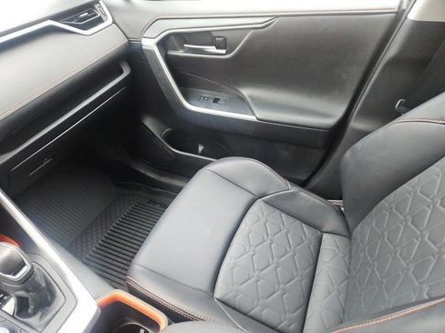 Used 2024 Toyota RAV4 Adventure image 21