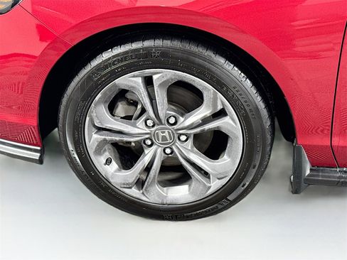 Used 2023 Honda Accord EX image 9