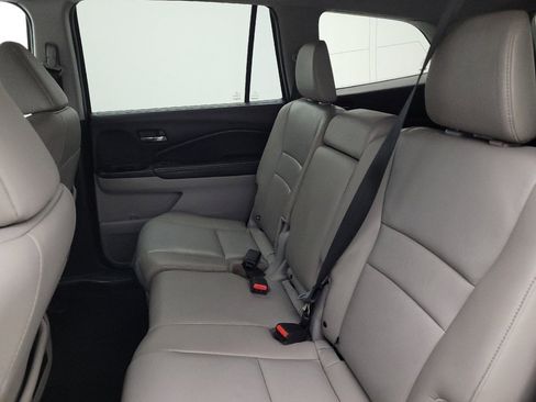 Used 2018 Honda Pilot EX-L image 18