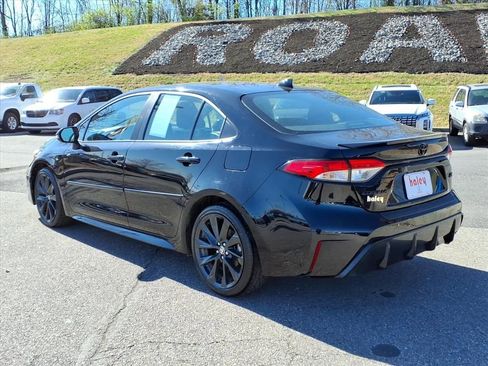 Certified 2024 Toyota Corolla SE image 6