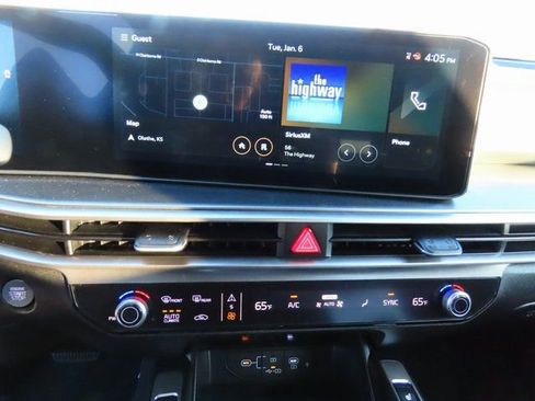 New 2026 Kia Sorento EX image 23