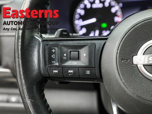 Used 2023 Nissan Pathfinder SL image 15