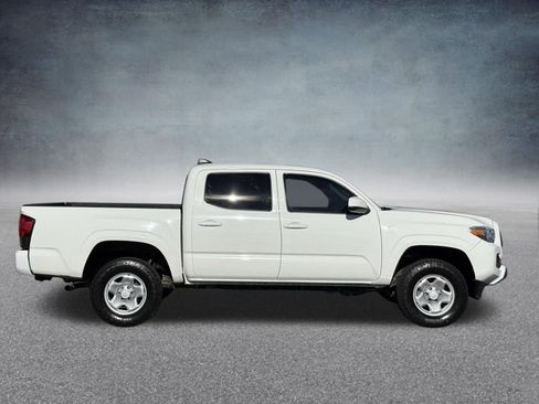 Used 2021 Toyota Tacoma SR image 2