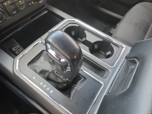 Used 2020 Ford F150 XLT w/ Equipment Group 302A Luxury AWD/4WD image 32