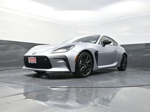 New 2025 Toyota GR86 Premium RWD image 25