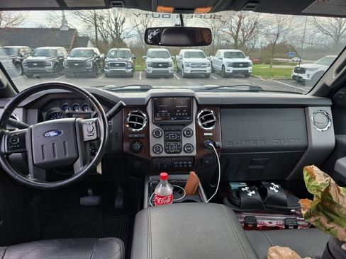 Used 2013 Ford F250 Lariat w/ Lariat Ultimate Pkg image 7