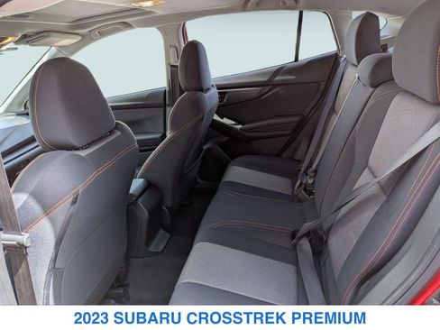 Used 2023 Subaru Crosstrek 2.0i Premium AWD/4WD image 9