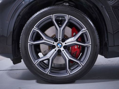 Used 2021 BMW X5 xDrive45e w/ M Sport Package image 2