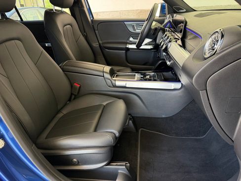 Certified 2024 Mercedes-Benz GLB 250 4MATIC image 19