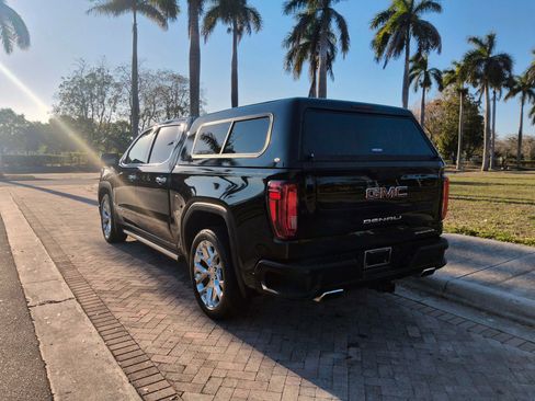 Used 2019 GMC Sierra 1500 Denali w/ Technology Package AWD/4WD image 17