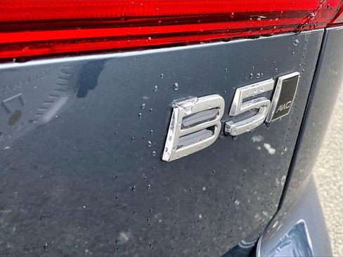Certified 2023 Volvo XC60 B5 Plus image 23
