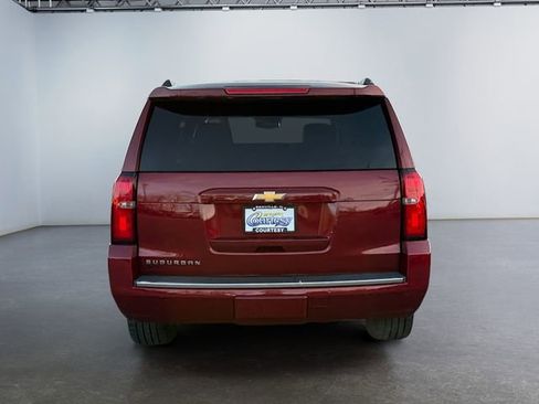 Used 2016 Chevrolet Suburban LTZ image 4