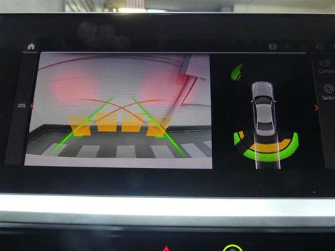 Used 2021 BMW 330i Sedan w/ Convenience Package RWD image 13