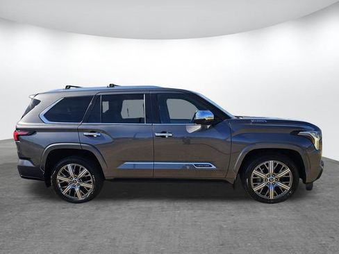 Used 2023 Toyota Sequoia Capstone image 3