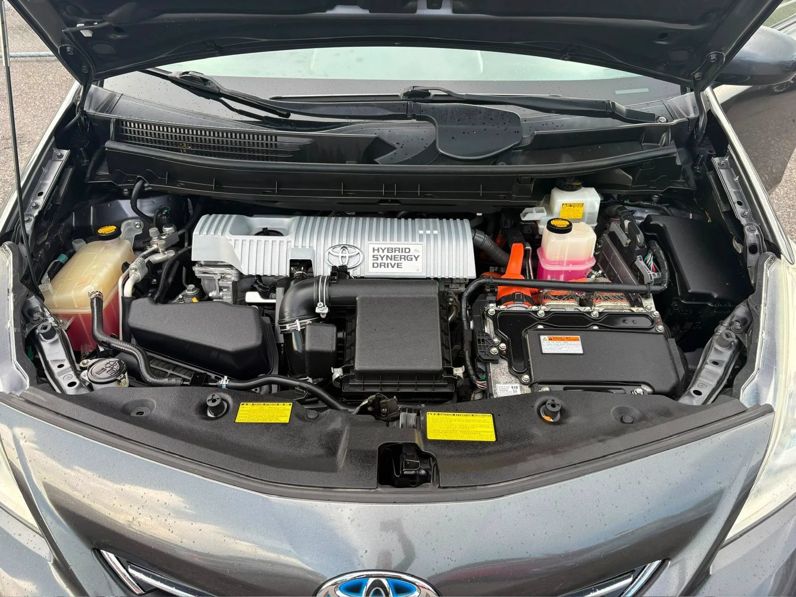 Used 2013 Toyota Prius V Five FWD image 16