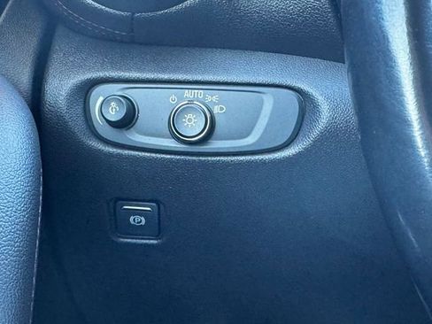 Used 2019 Chevrolet Blazer RS image 26