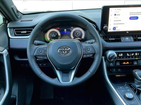 Certified 2025 Toyota RAV4 XSE image 8