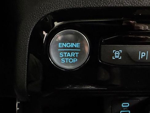 Certified 2023 Ford Escape ST-Line Elite w/ Premium Technology Package AWD/4WD image 30